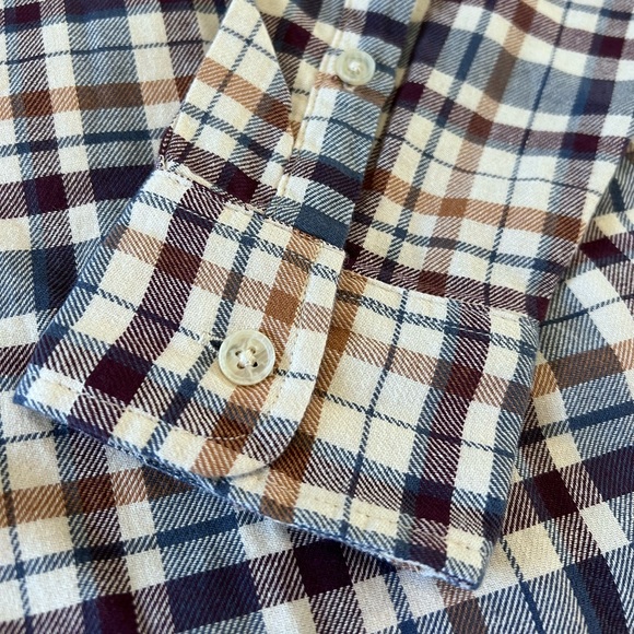 NWT Mens Lucky Brand Button Down - Picture 8 of 10